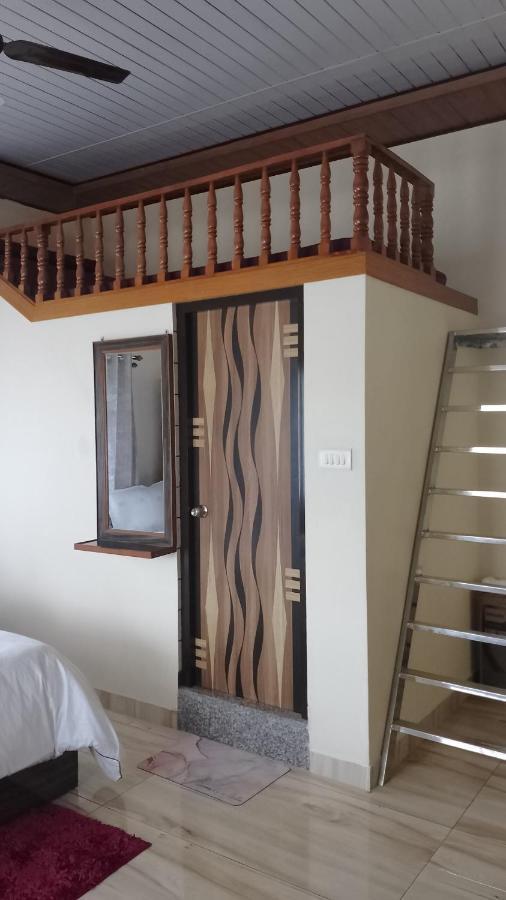 Whistling Wind Resorts By Stayapart ลาตากูรี ภายนอก รูปภาพ